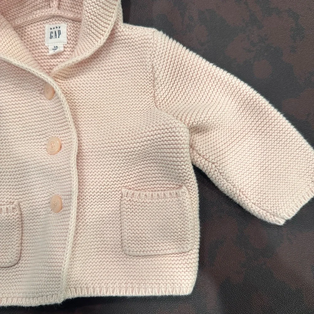 GAP‎ Baby Pink Knit Hoodie 3-6 months